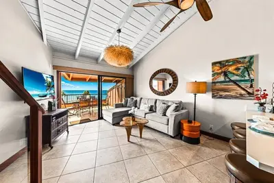 Image de West Maui chic, 2bd condo with sleek, modern style