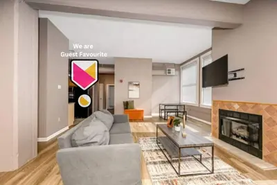 Image de 2 bath| Prkg+Gym+Sauna | Perk Plaza |+30 Day