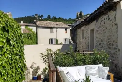 Image de Charmante maison de village avec piscine