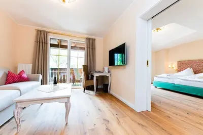 Image de J. Suite \"seevilla Berg\" bis 4 Nächte mit Frühstü - Romantik Spa Hotel Seefischer am Seesuperior