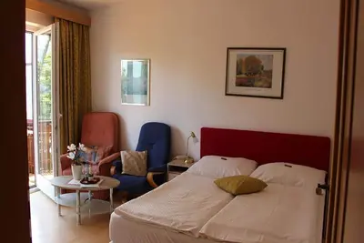 Image de Ferienwohnung für 2-4 Personen mit Seeblick - Pension Riedl
