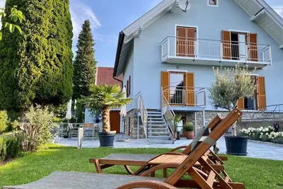 Image de Ferienhaus Eulennest - Ferienhaus, Dusche und Bad, Wc, 3 Schlafräume