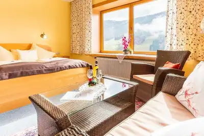 Image de Pension Südhang - Doppelzimmer Bad Kleinkirchheim