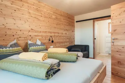 Image de Doppelzimmer Speikkofel - Hiaslhütte & Almgasthof Hiasl Zirbenhütte
