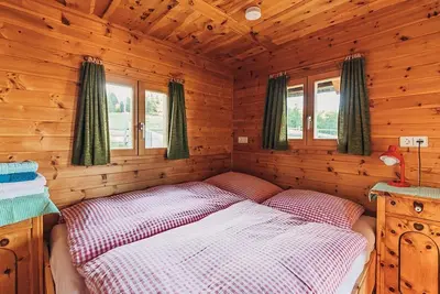 Image de Sennerhütte double room - Hiaslhütte & Almgasthof Hiasl Zirbenhütte