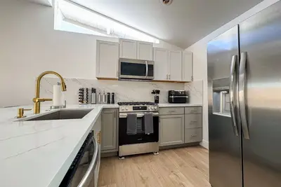 Image de 3bd+2ba/Playground/Bbq/10 mins to Disney