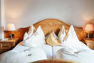 Double room morning sun breakfast from 5 nights - Landhotel Lindenhof