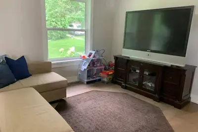 Image de Rideau Lake cottage with hot tub & sunsets