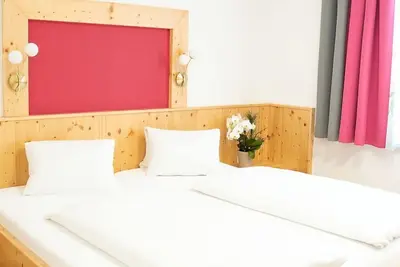 Image de Doppelzimmer, Dusche, Wc - Pension Fischinger