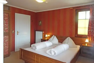 Image de Turmzimmer Balkon zum See - Staudacher Hof Das Romantische Haus