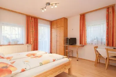 Image de Zimmer 1 \"familienzimmer\" - Gasthof Lug ins Land