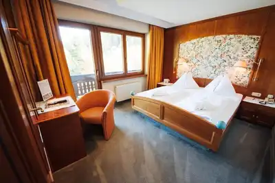 Juniorsuite \"edelholz Kirsche\" - Der Kirchheimerhof - Superior Refugium