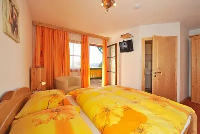 Image de Doppelzimmer Nr. 1 und 3 mit Balkon - Landhaus Ebner