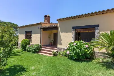 Image de Belle maison de vacances privée avec Wifi, piscine privée, balcon et vue panoramique