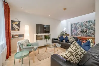 Appartement-Famille-Salle de bain privée séparée-Central 3-Bedroom