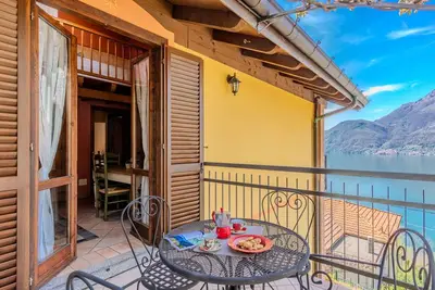 Image de Joli appartement pour 4 personnes avec bain à remous, Wifi, Tv, balcon et animaux admis