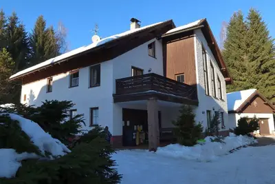 Image de Bel appartement pour 12 personnes avec Wifi, Tv, balcon, animaux admis et parking