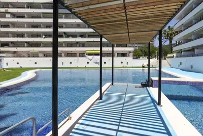 Image de Agréable appartement pour 4 personnes avec climatisation, Wifi, piscine, Tv et terrasse