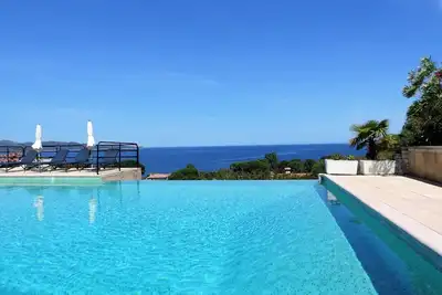 Image de Agréable appartement pour 4 personnes avec climatisation, Wifi, piscine, Tv et terrasse