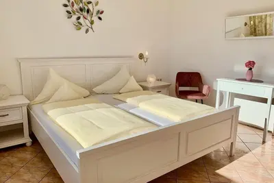 Image de Large double room, lake view - Hotel Nikolasch