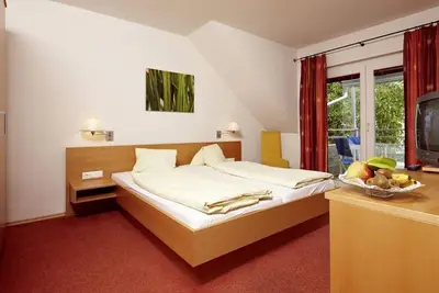 Image de Familienzimmer \"großglockner Standard\" - Hotel zur Post 3superior - Ihr Familienhotel
