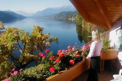 Image de Loft mit Traumausblick - Seefels Appartements Direkt am See