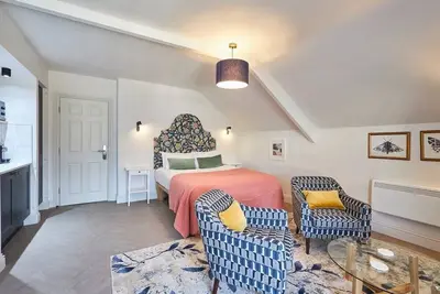 Image de Gains Law @ Arlington House Hotel: Boutique Self Check-In Ensuite Room in Wooler