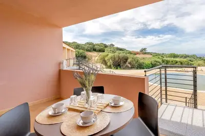 Le Rocce Rosse Two-room apartment 4 beds sea view