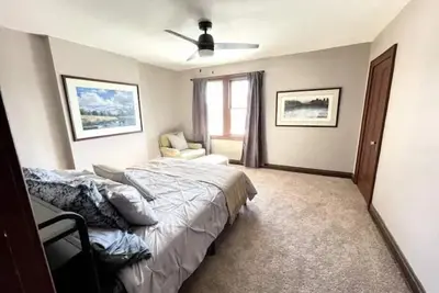 Image de Cozy & quiet historic style home