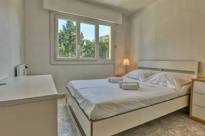 Image de La Roseraie pour 6 By Sunset Riviera Holidays