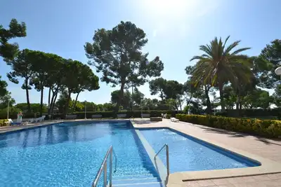 Image de Agréable appartement pour 6 personnes avec Wifi, piscine, climatisation, Tv et terrasse