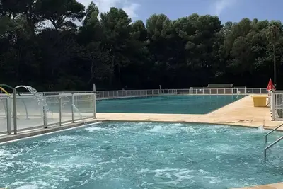 Image de Joli T2 a proximité de la mer dans le domaine de la Coudoulière