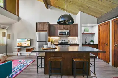 Image de Modern Durango Condo at Tamarron - Ski & Golf