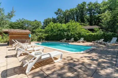 Image de Chalet 'Gite Serpolet' avec piscine partagée, terrasse privée et Wi-Fi