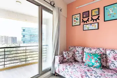 The Cosmopolitan - Chembur Spacious 610 Sq Ft