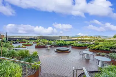 Image de 3 Bedrooms Apartment in Sky Garden, 2 mins to Glen Waverley Shopping Centre