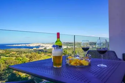 Image de Your Escape: Where Every Sunrise Becomes A Memory