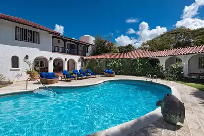 Image de Please Inquire Before Booking – Luxury Villa