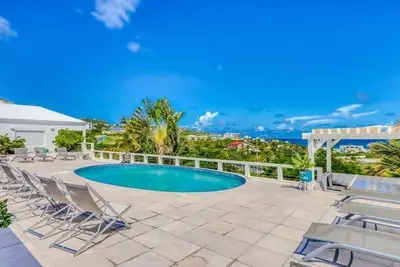 Image de Alizee in Guana Bay by Personal Villas - Luxurious Caribbean Lifestyle