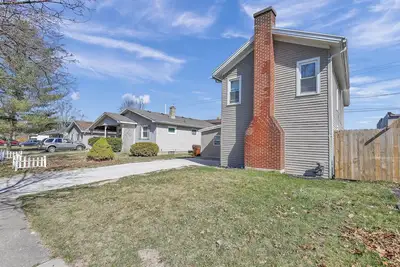 Image de 5 Bedroom 7 Beds Cozy and Spacious Home