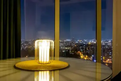 Image de 18th floor luxury condo with pool