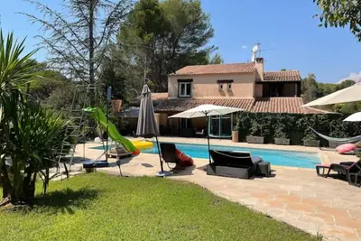 Image de Maison mitoyenne Mougins Piscine jardin privatif