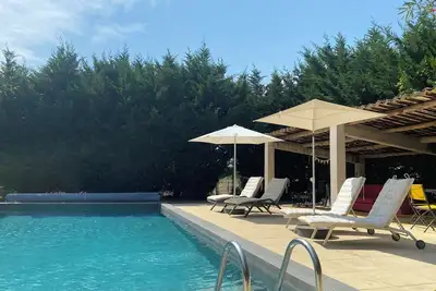 Image de Private bed and breakfast on a Family farm 5 minutes from Saint Remy de Provence