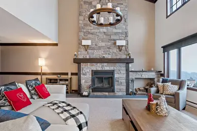 Image de Mont-Tremblant - Algonquin 124-09