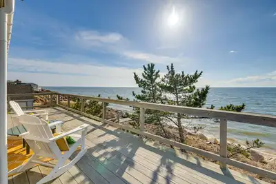 Image de Eastham Beach House w/ Bay Views & Beach Access!