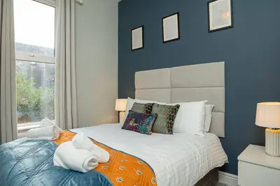Image de Supérieure-Vue ville-Apt 2-Appartement-Salle de bain privée séparée
