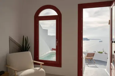 Magnificent Santorini Villa | Deluxe Suite with Private Jacuzzi & Caldera Sea View | Imerovigli
