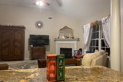 Image de Masters Rental:  Come on down to beautiful neighborhood in Augusta -3 miles!