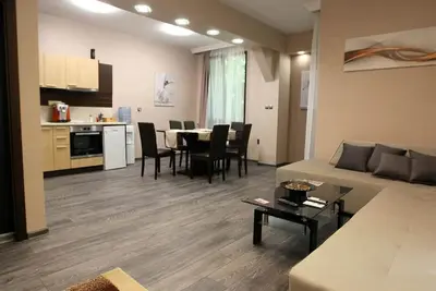 Image de In center of Sofia, there are two bedrooms and baths, fully prepared for you