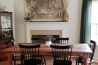 Image de Peaceful Home in Serene Neighborhood - Just Minutes Away from Savannah